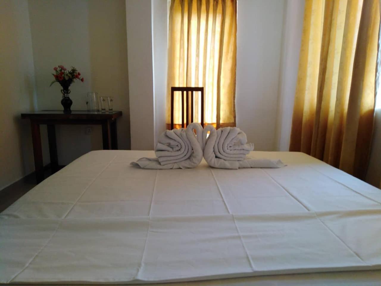 The Finz Hotel Hikkaduwa Exterior foto